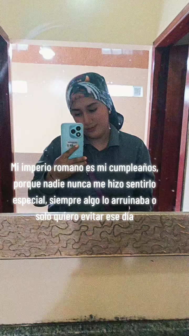 @Gaby Toro 💜🌸