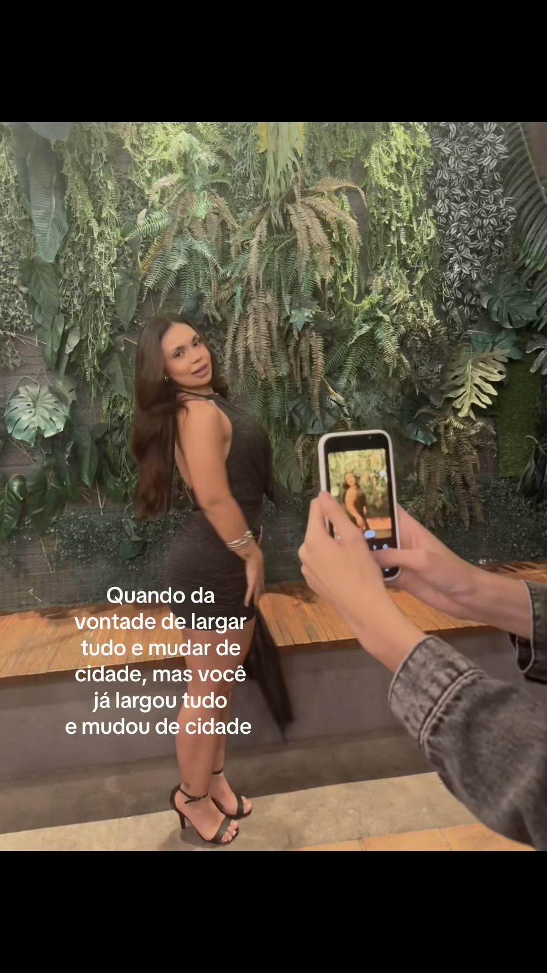 @Anielly Suares