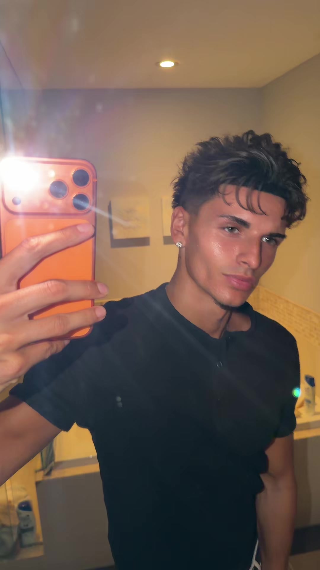 @chris.nikoo