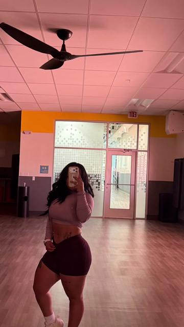 @BadGirlRhiRhi