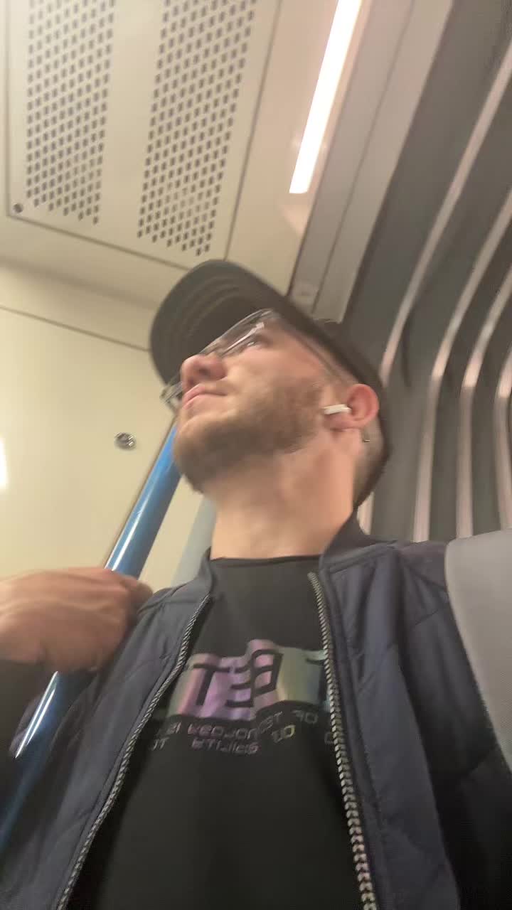 @LEONSTM