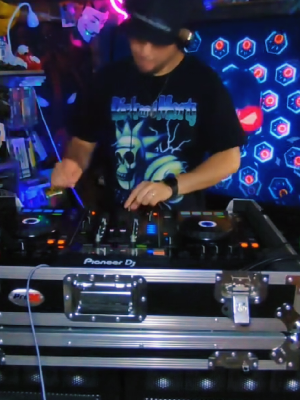 @Daf-t3r DJ