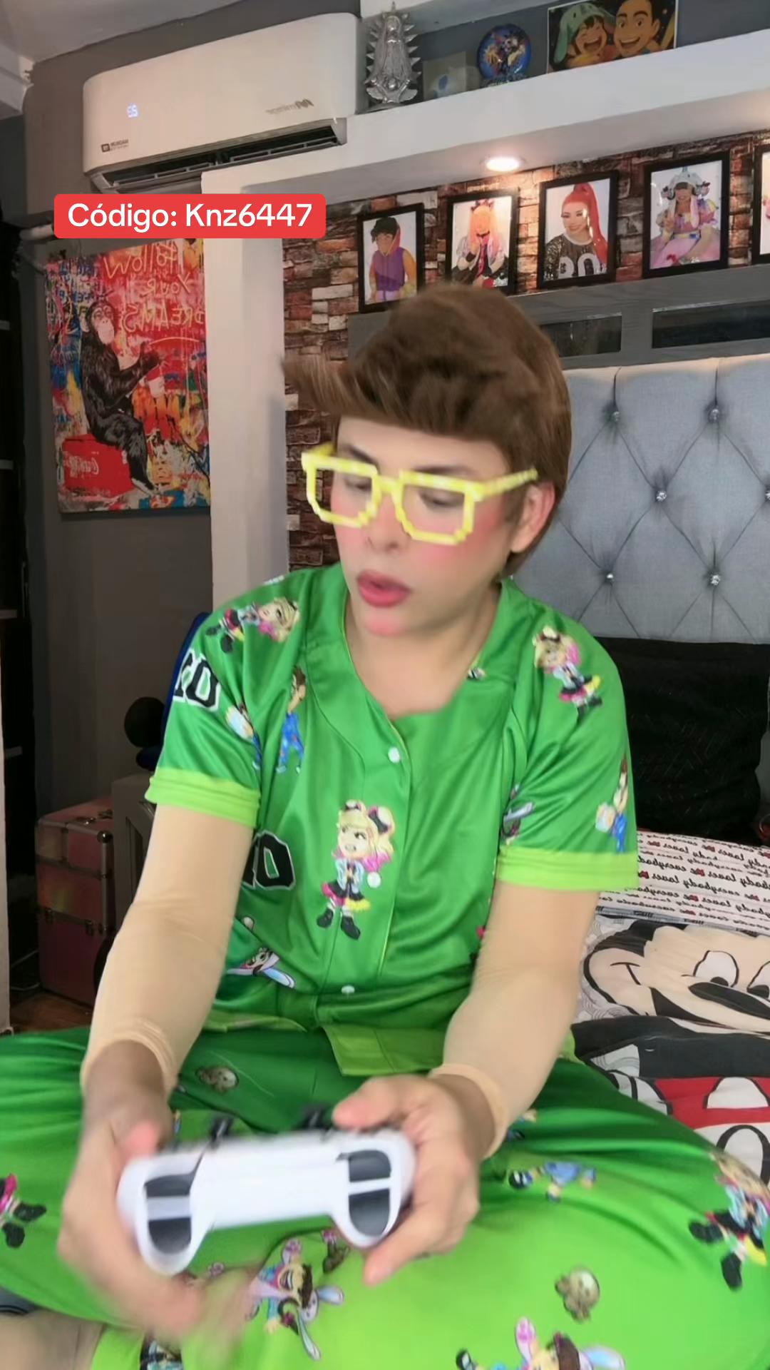 @๐๐จ๐ฌ๐จ๐ฒ๐ฃ๐ฎ๐๐๐งโจโ๐ป
