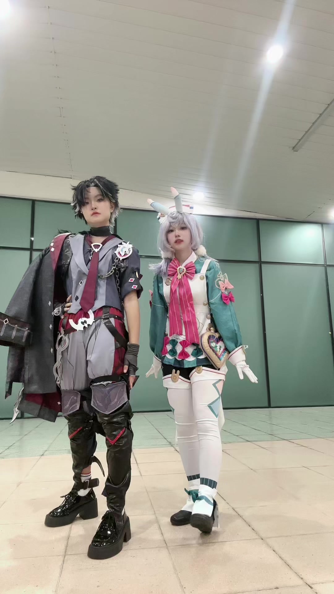 @mり