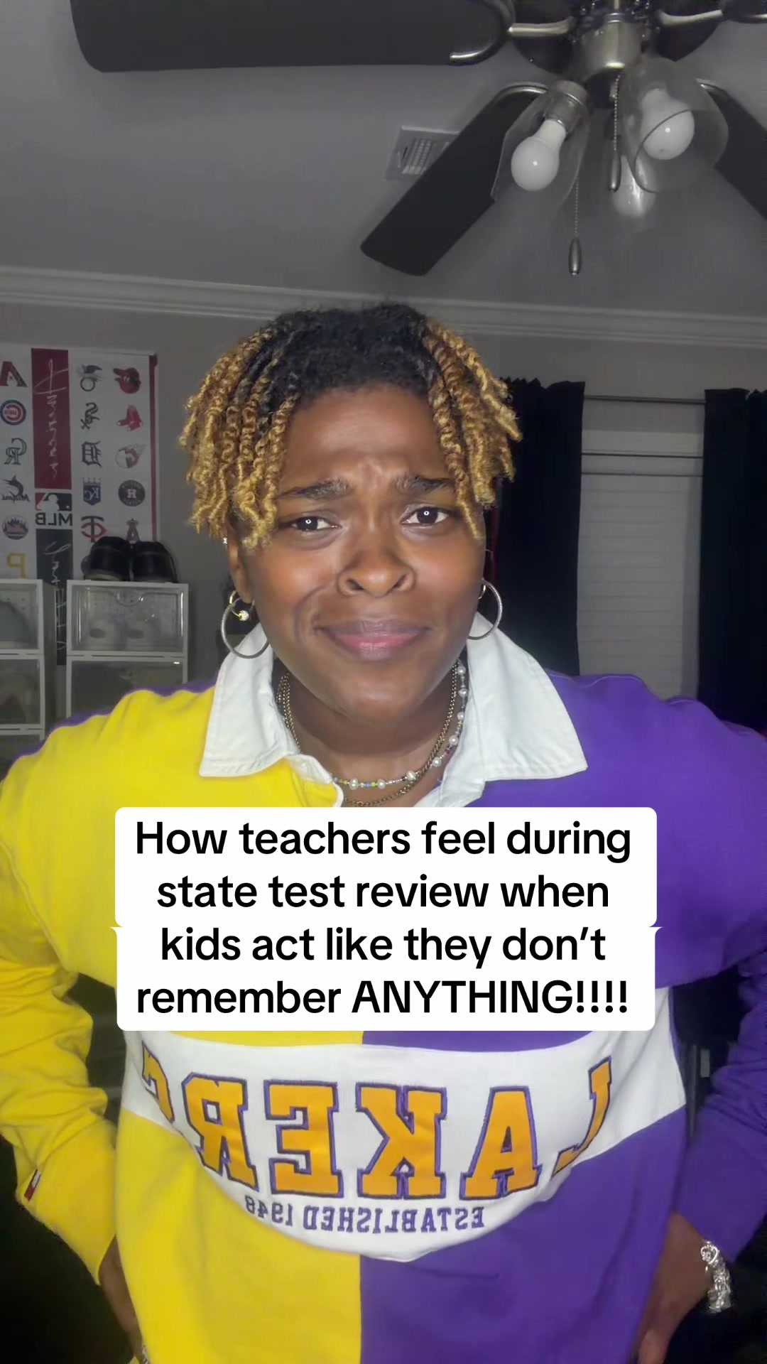 @Mrs. Hood&bull;TEACHER🍎