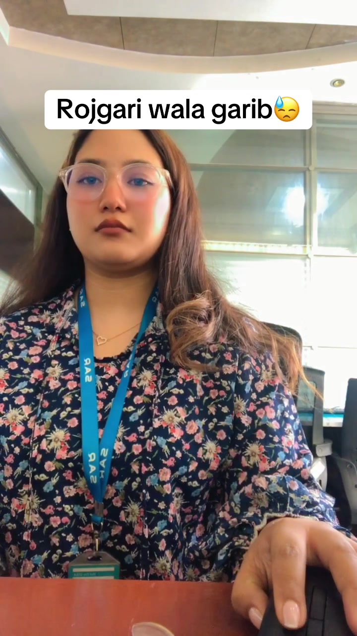 @𝔸𝕟𝕛𝕒𝕟𝕒 𝕊𝕙𝕣𝕖𝕤𝕥𝕙𝕒