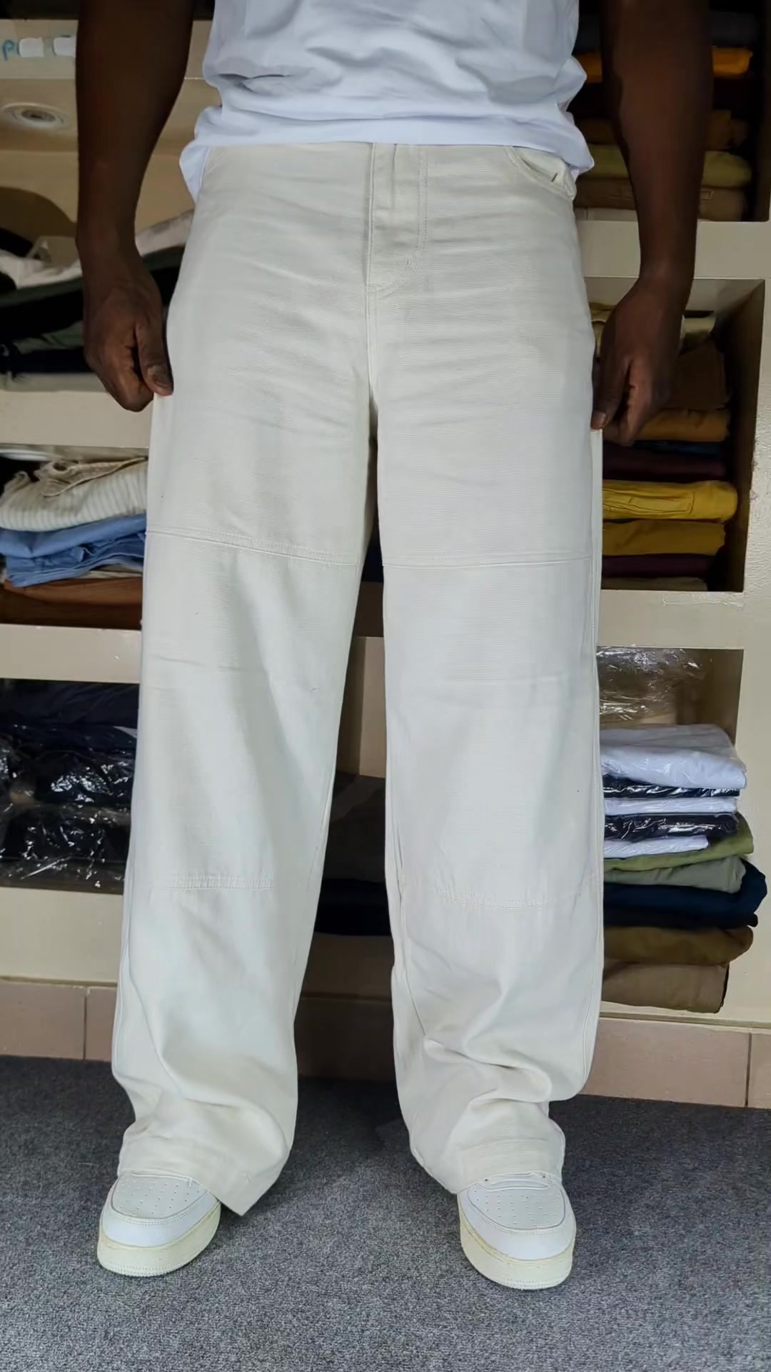 @LA MAISON DES P&Eacute;PITES 👕🩳