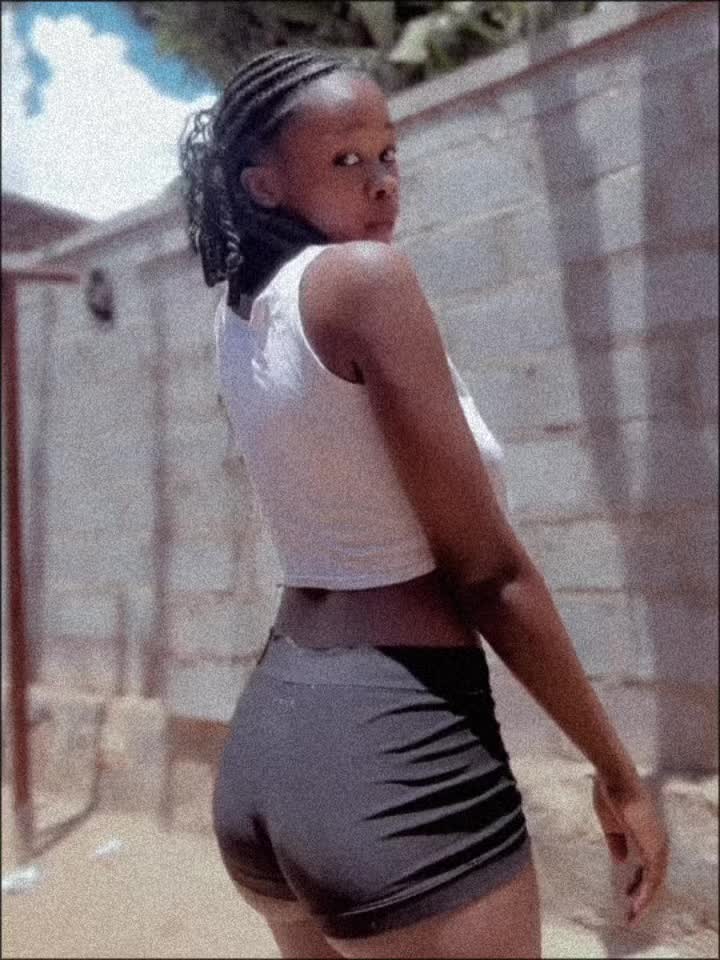 @🧕𝑀𝒾𝓂𝒾 𝓉🇹🇿 𝓈𝓉𝓇𝒾𝓃𝑔