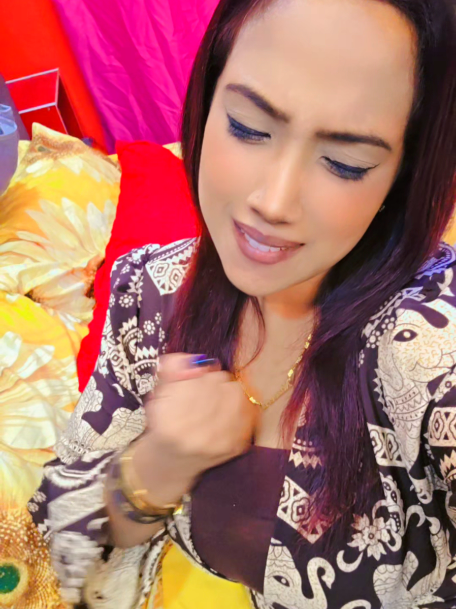 @♡ Naz ♡