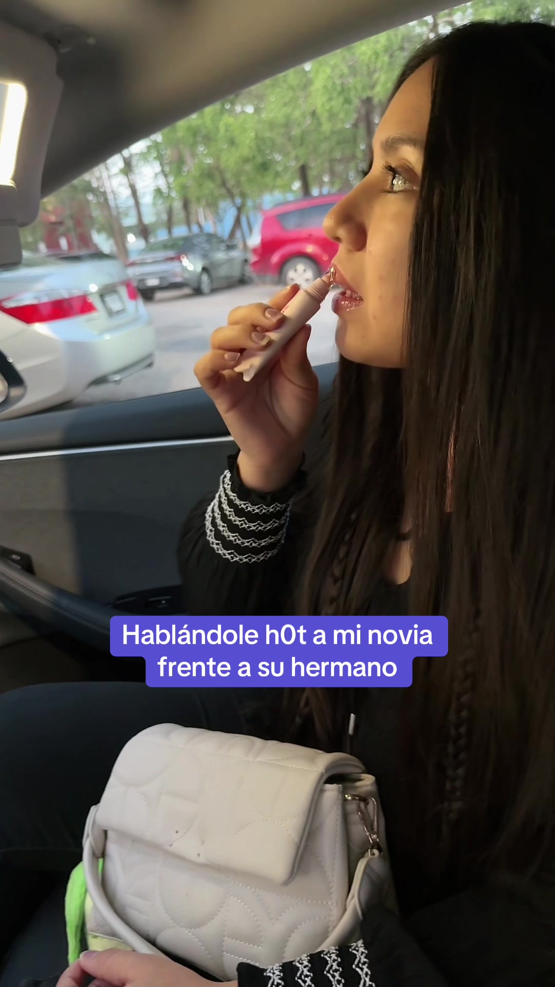 Milanesa (@heymilabby) - Urlebird