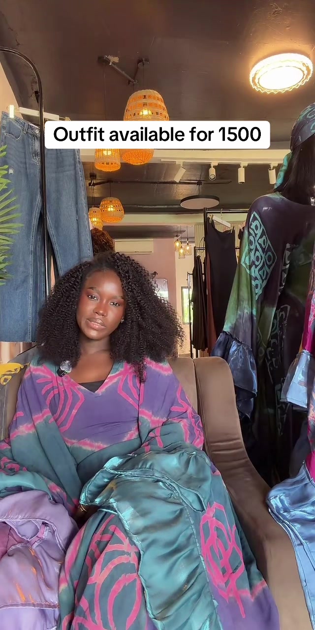 @Curvybynabou🛍️🇨🇳🇬🇲🎀