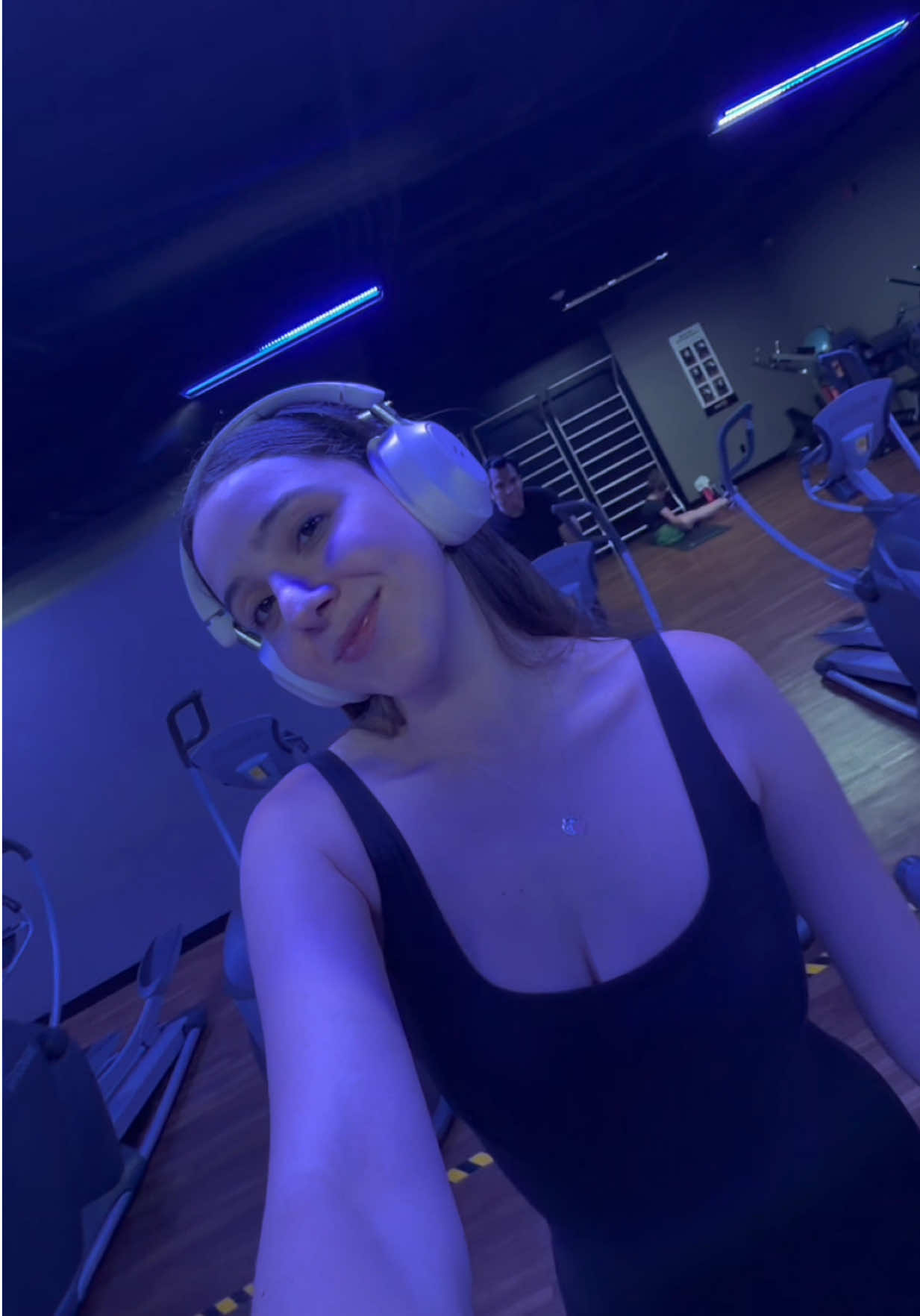 @ᴇʙɢ✰
