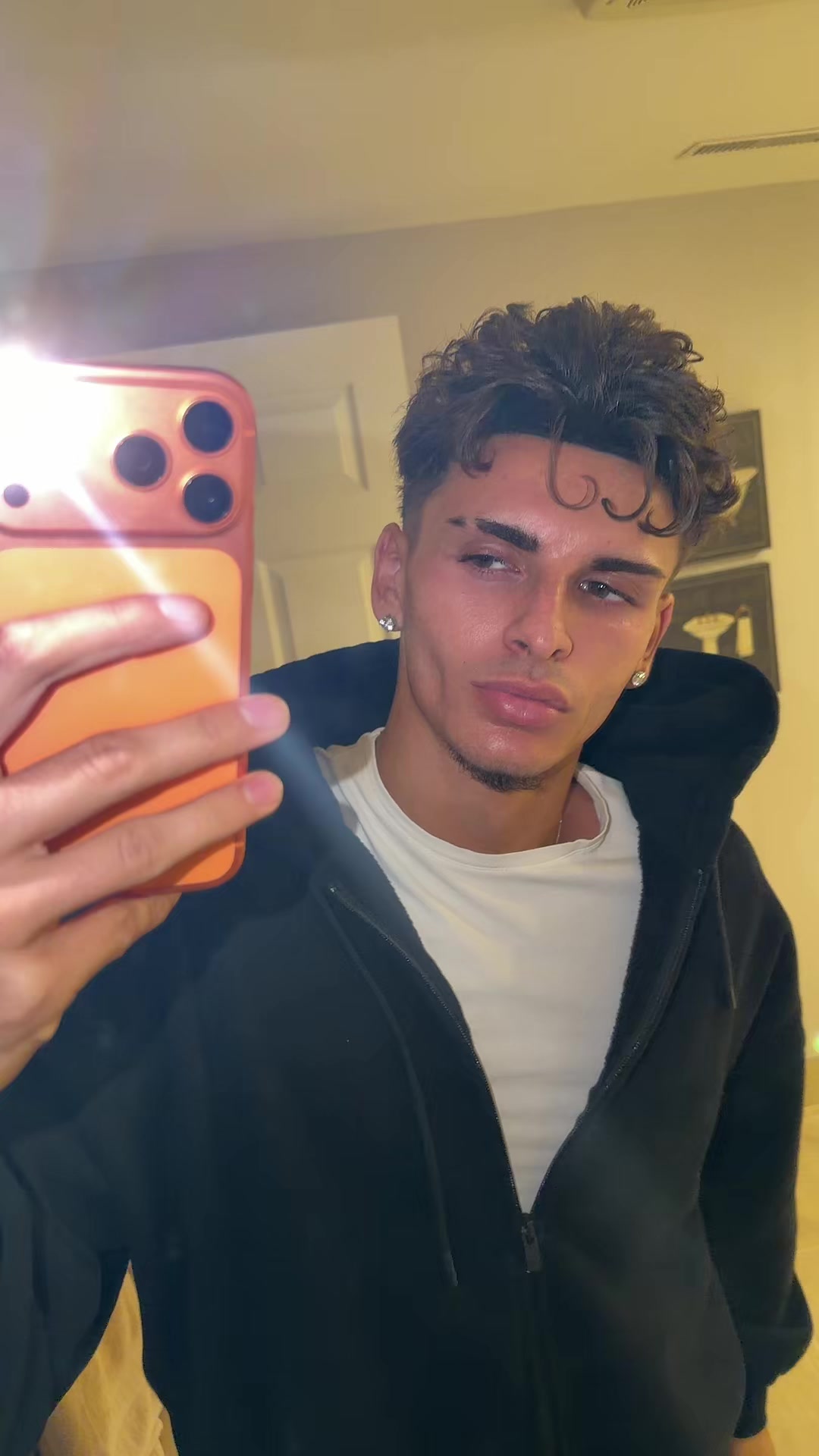 @chris.nikoo