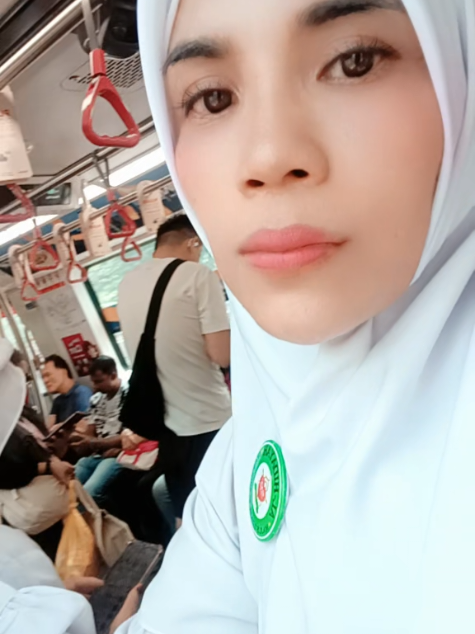 @happy girl 💞 💞tiktok.com/@zi