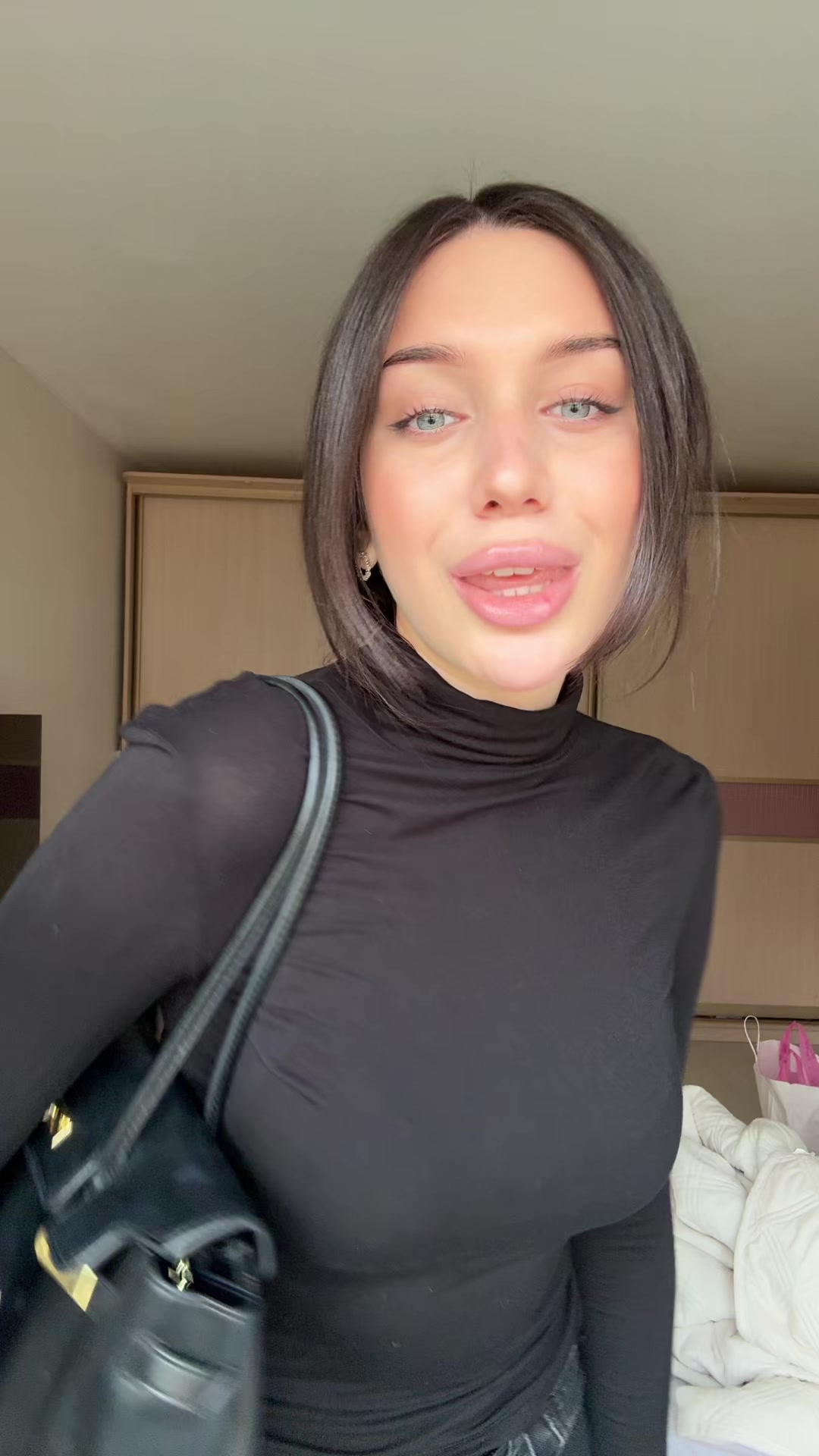 @алина зелилин