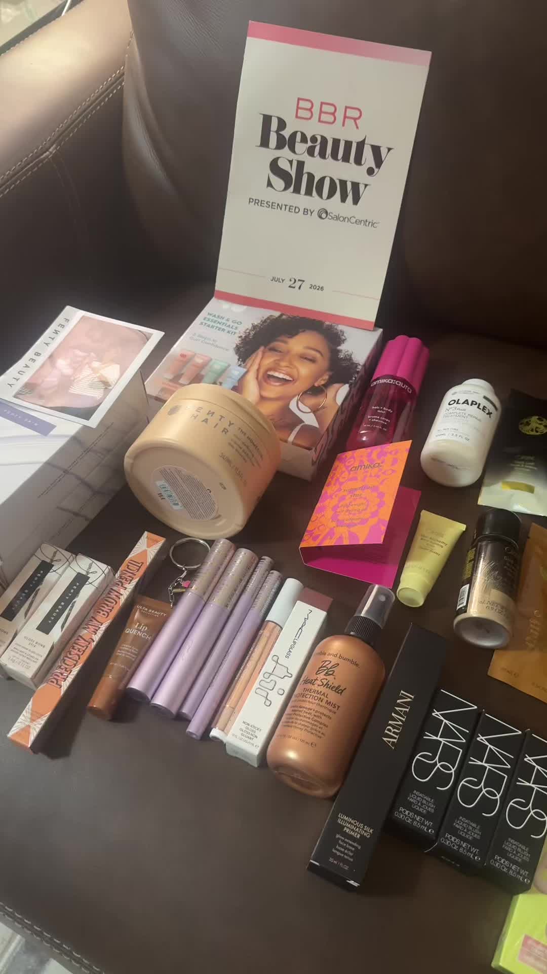@Tina Gorgina💄