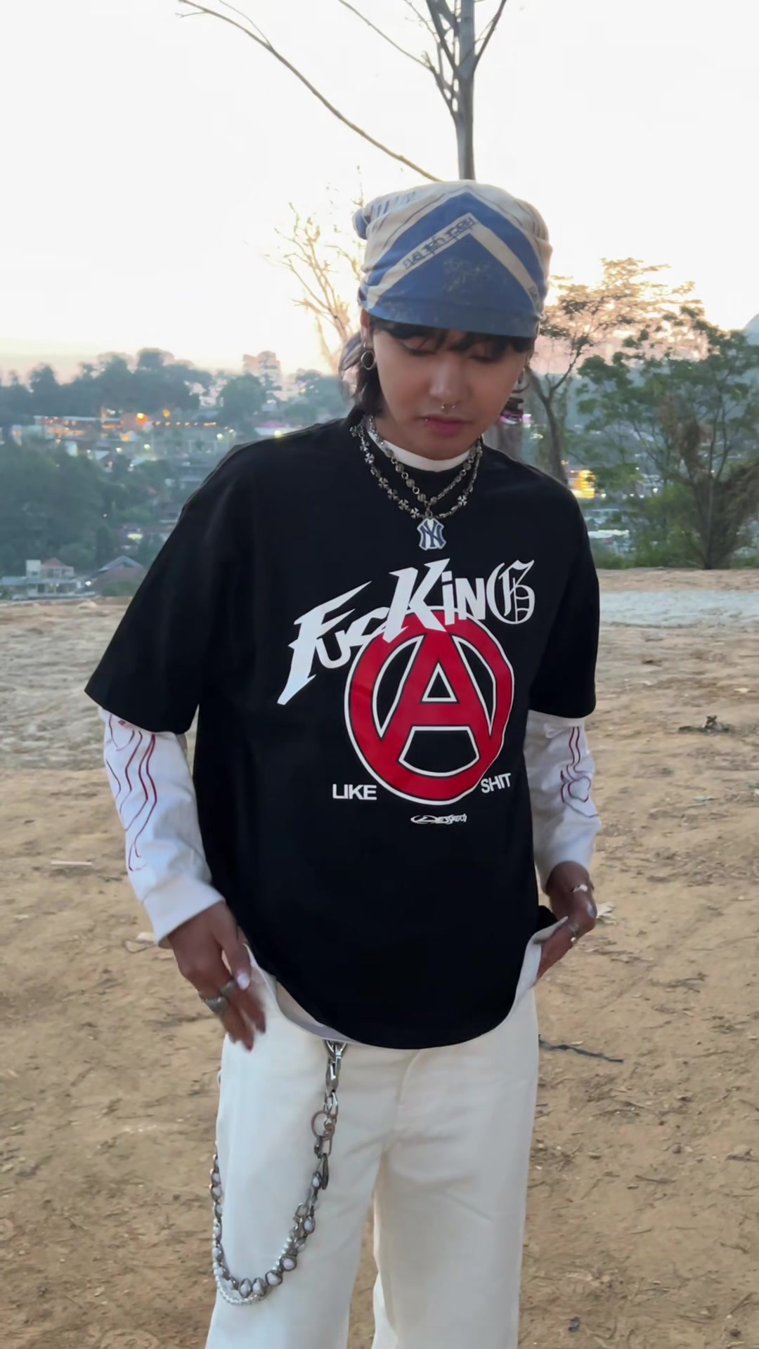 @Lessegos apparel
