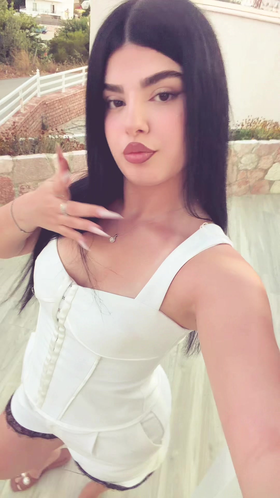 @borazeka_