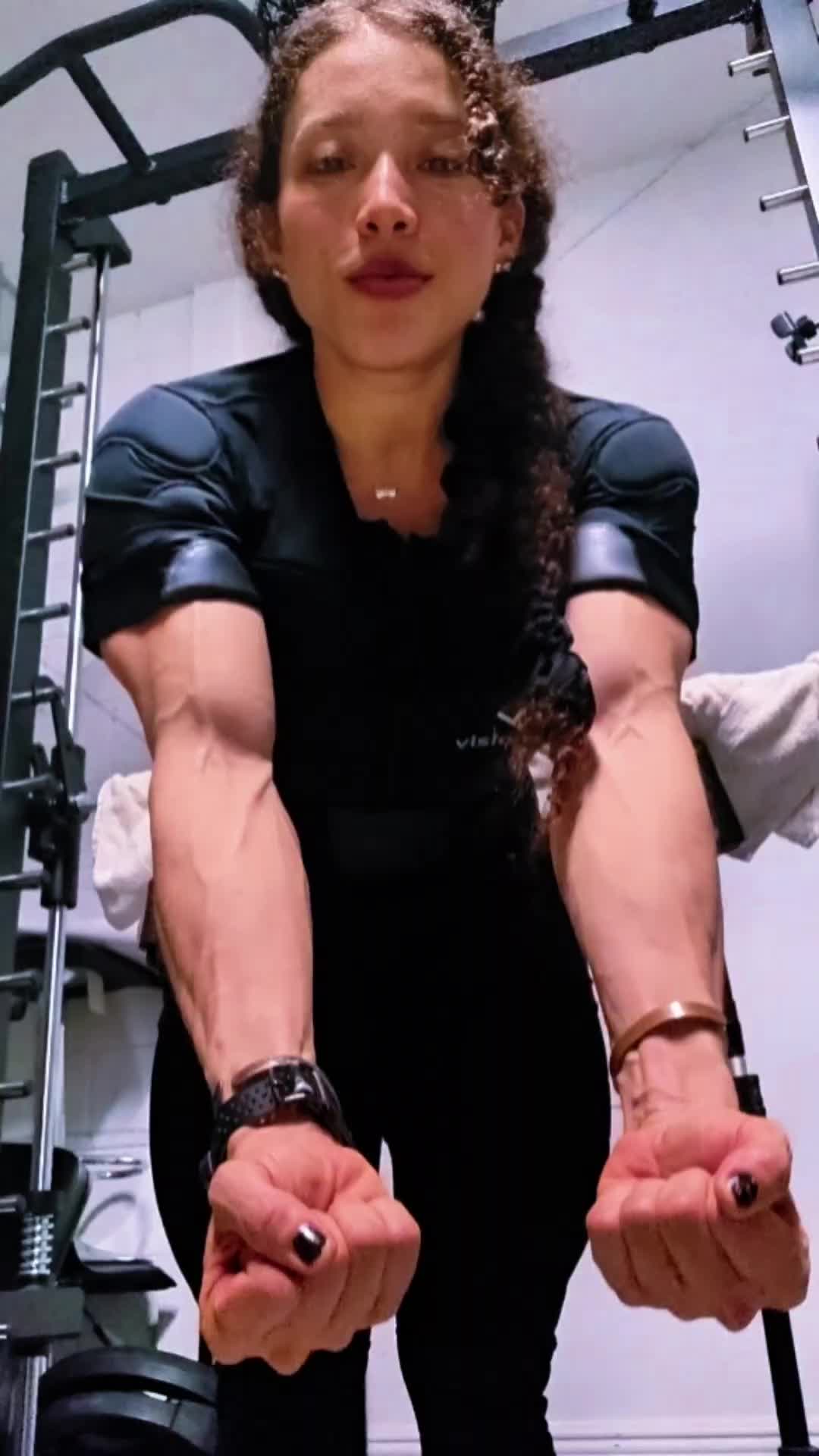 @MuscleGoddess