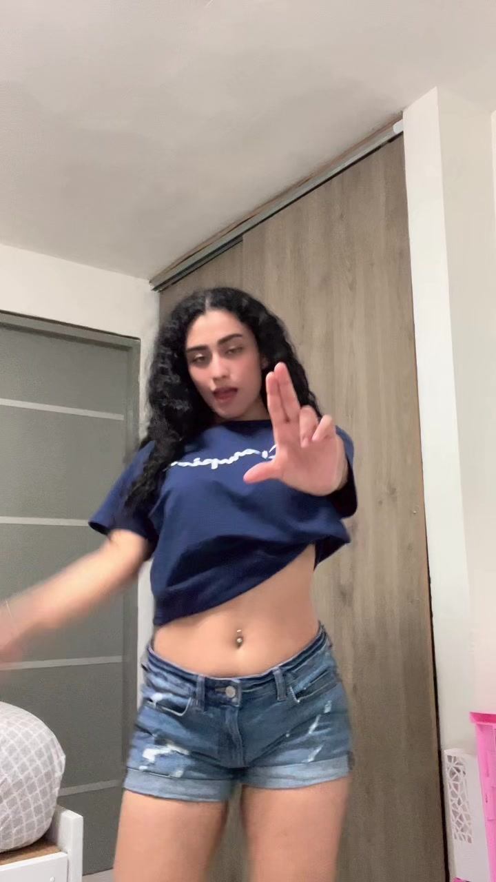 @Iza Perez