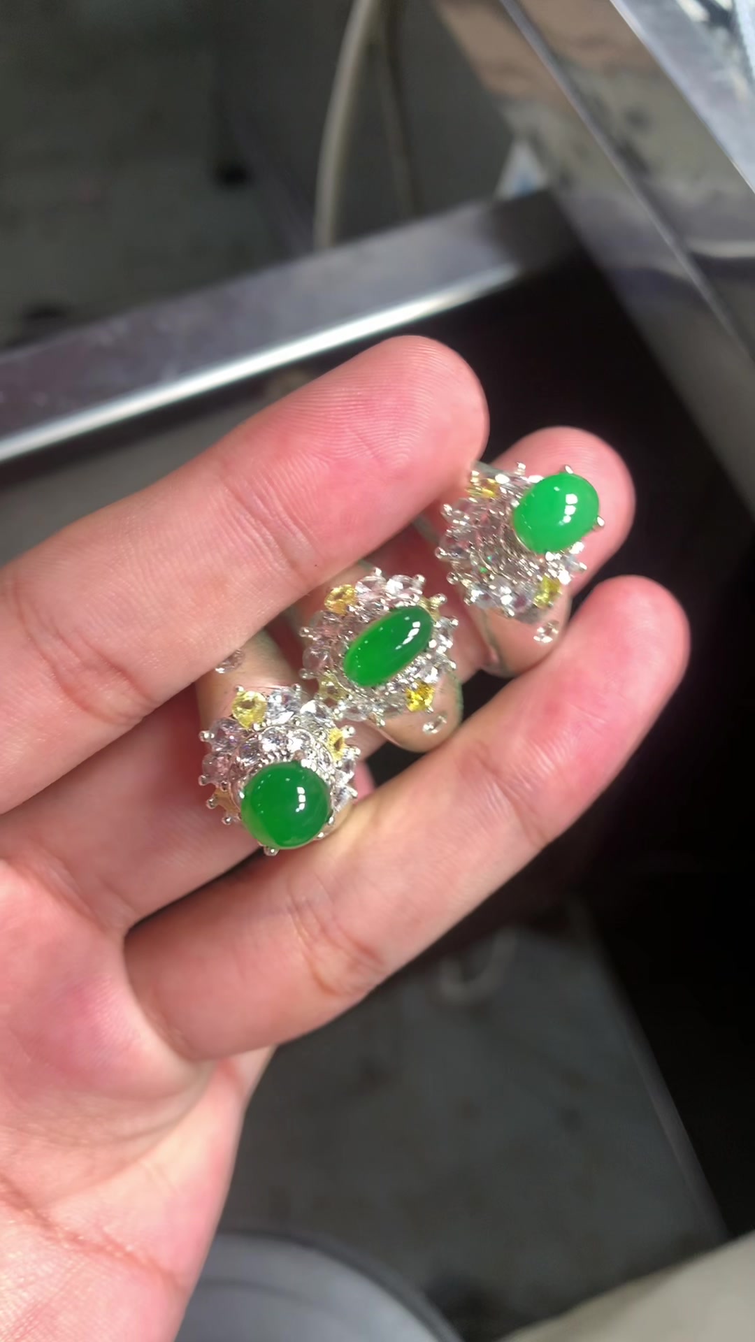 @RongWei Jewellery