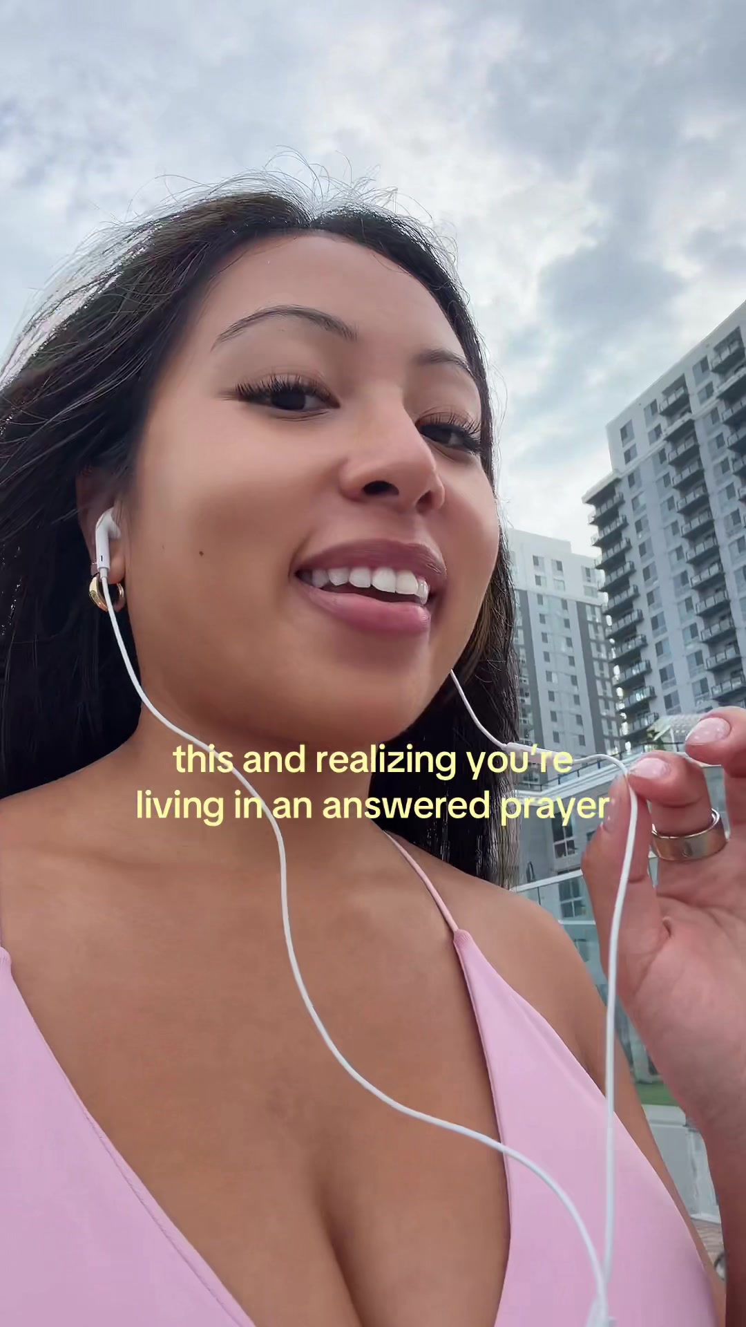 @Victoria
