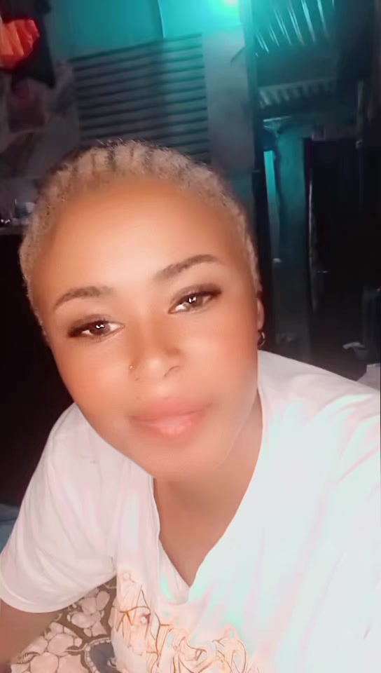 @Baby 💞 money🥰