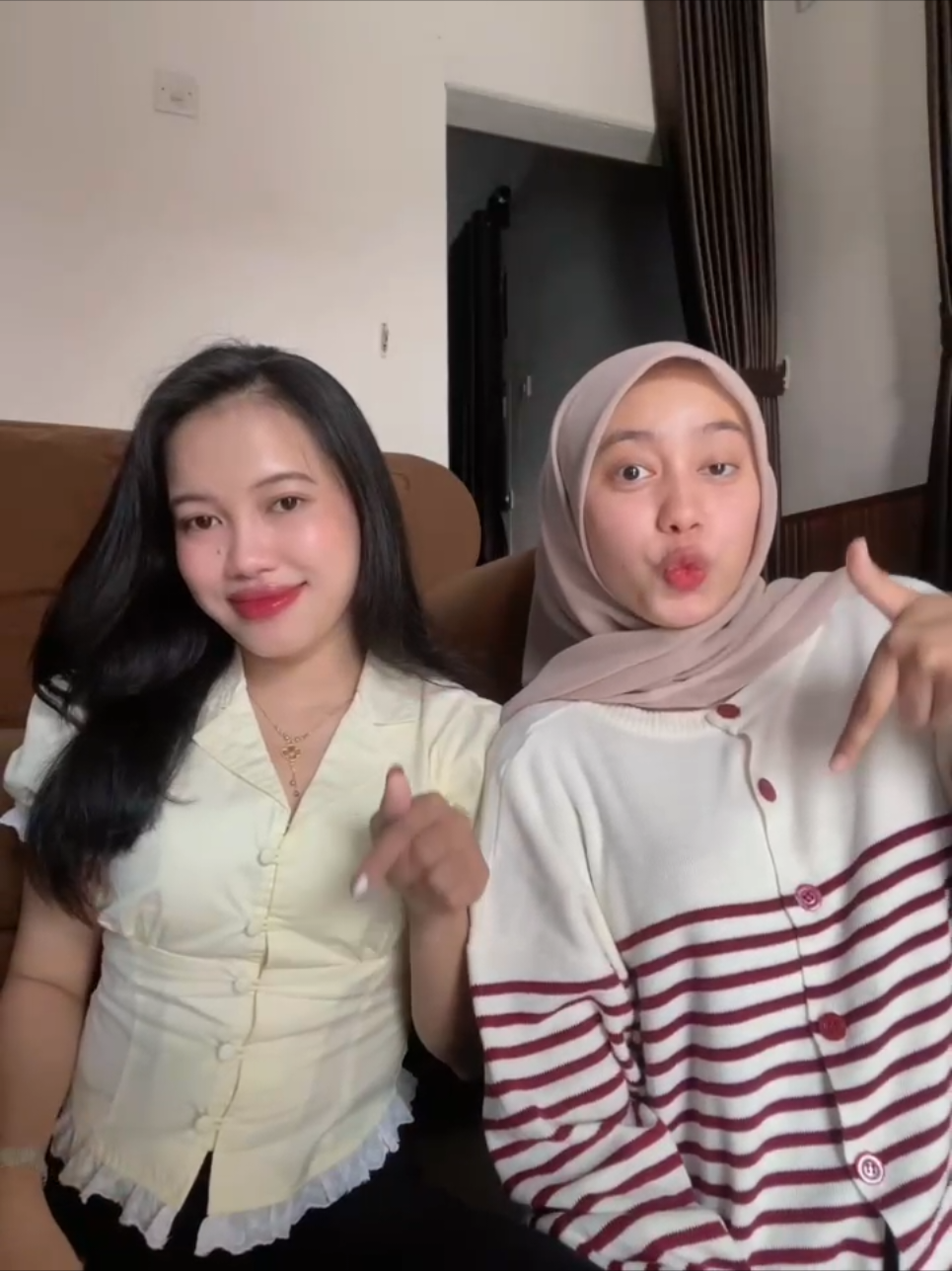 @fenya