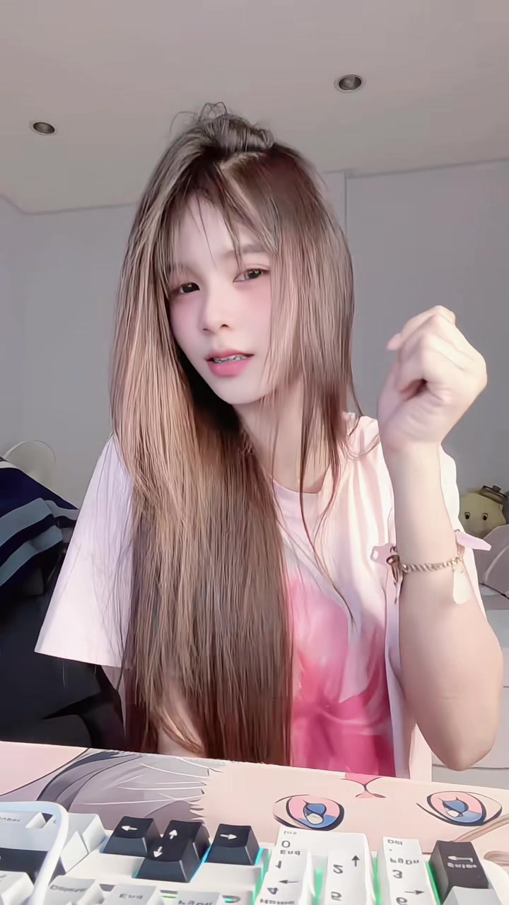 @ᑭᗩᑎIᗪᗩ🧜🏻♀️