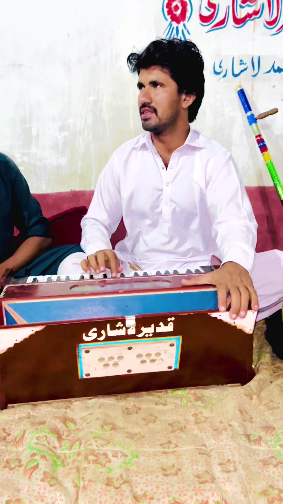 @𝐒𝐢𝐧𝐠𝐞𝐫𝑄𝑎𝑑𝑖𝑟𝐋ashari