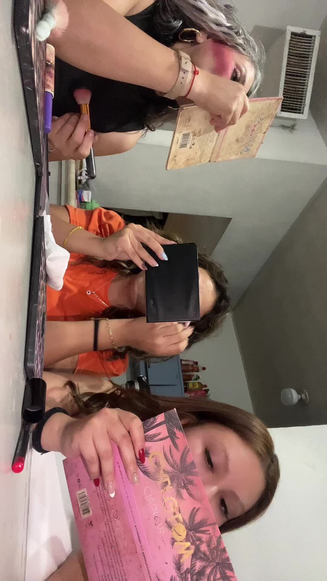 @Emily Ayala