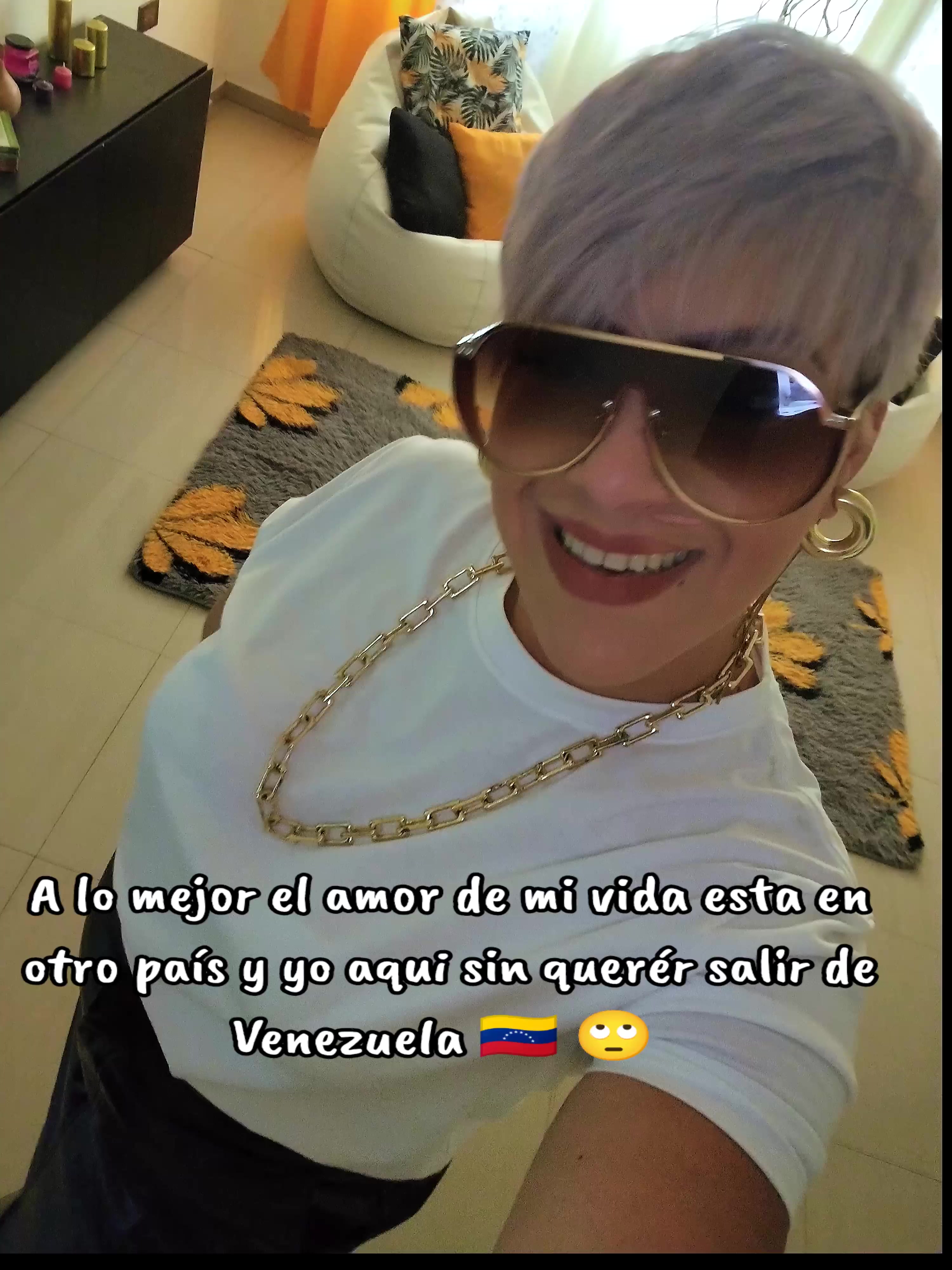 @Francis.V💛💙❤️