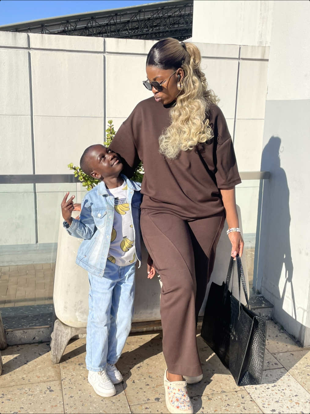 @SANDRA | MOTHERHOOD & BEAUTY