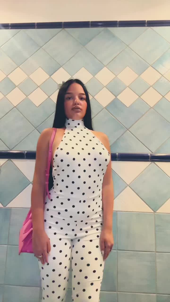 @𝐼𝑆