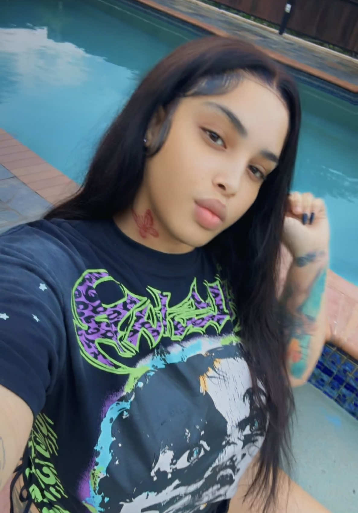 @𝔦𝔱𝔷𝔡𝔢𝔪𝔬𝔫𝔦𝔞