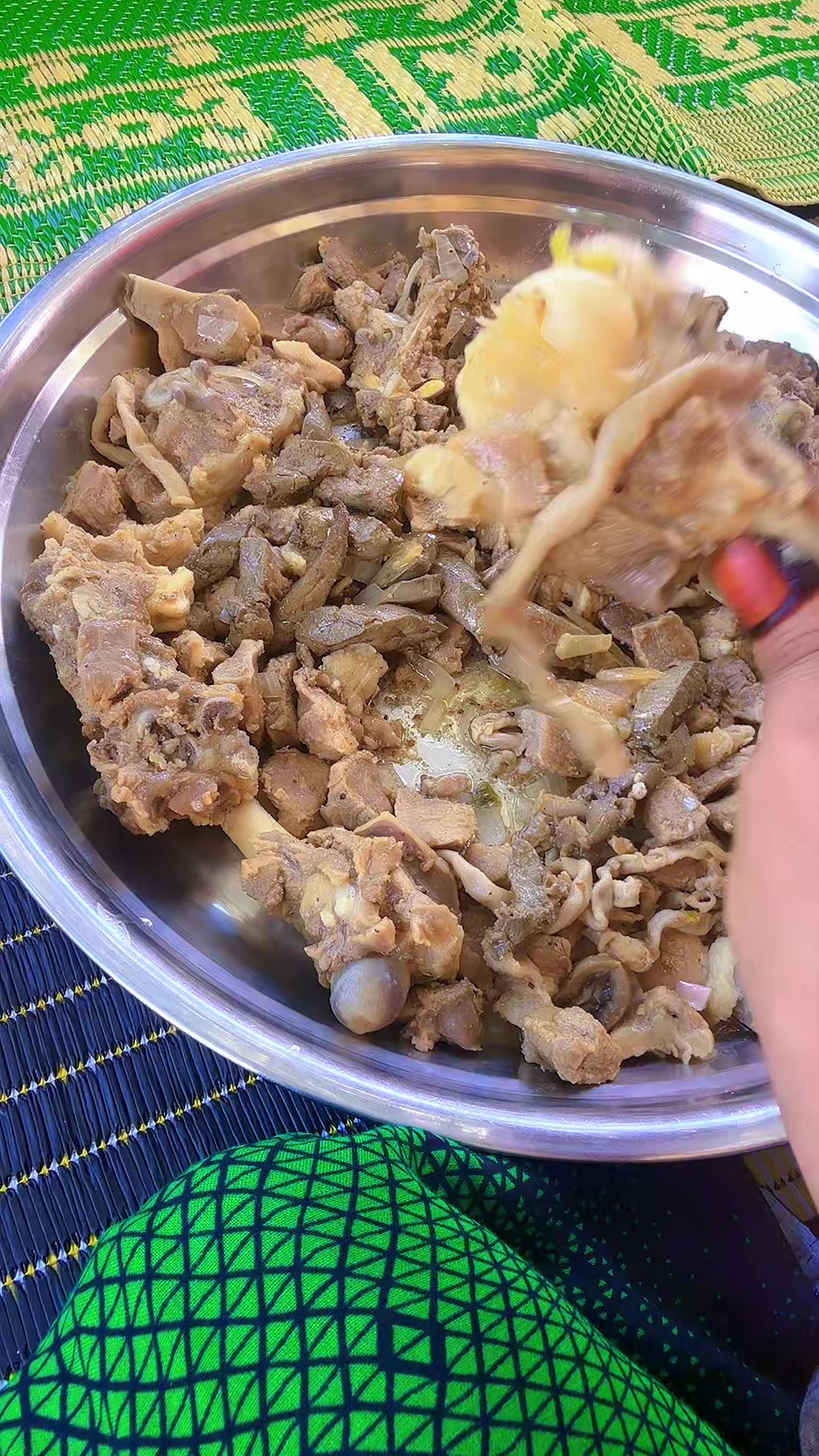 @Araweelo 🇱🇺