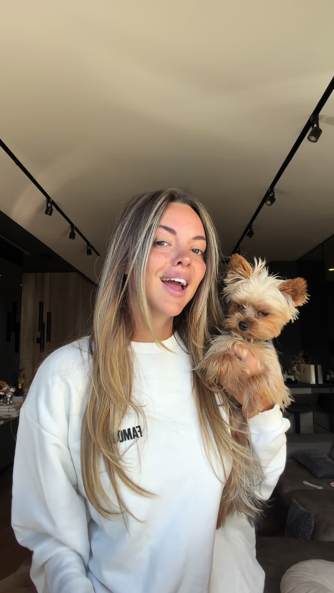@Sophia Laura &Scaron;a&scaron;ić