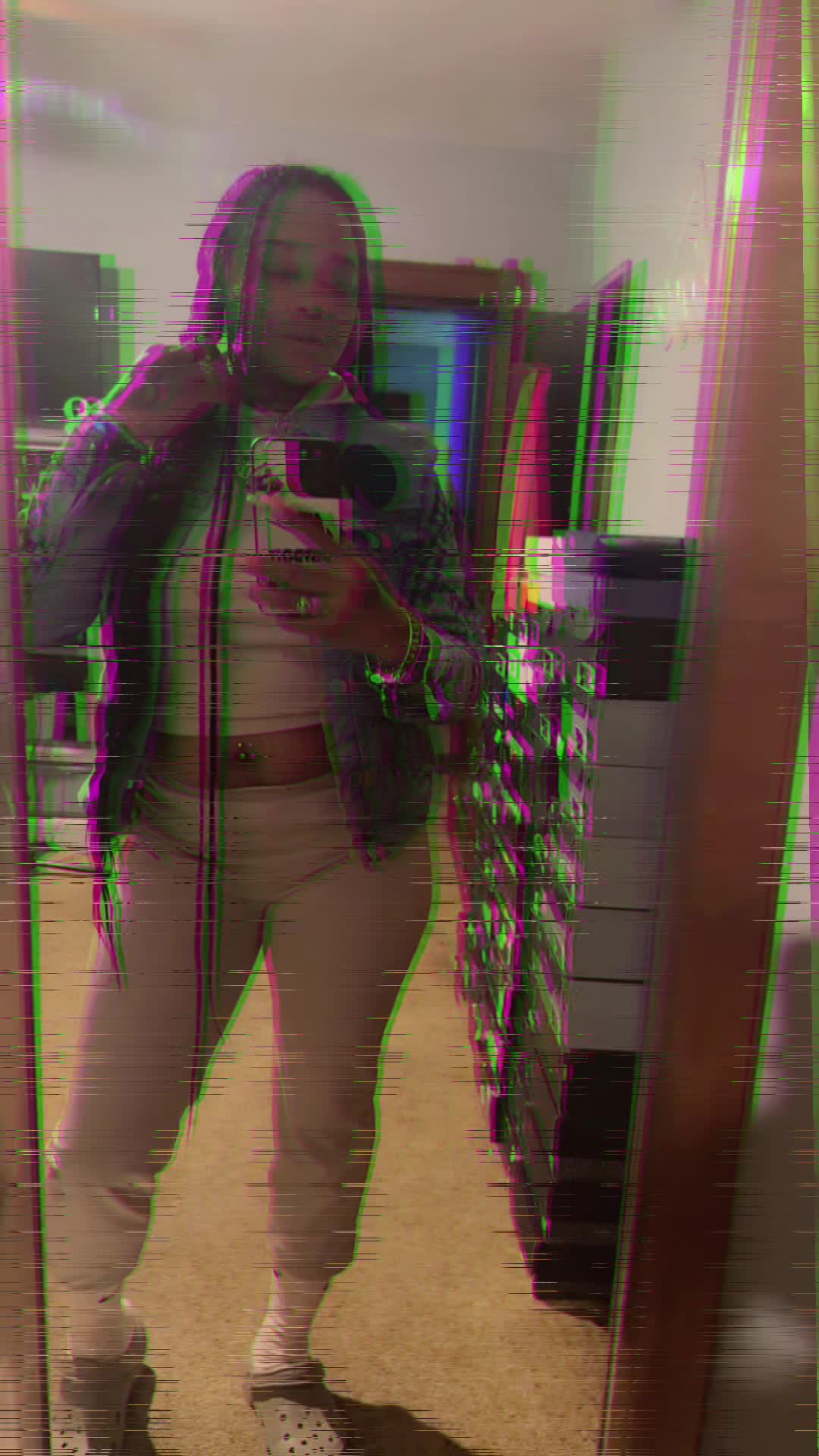 @Poizun Ivy👻