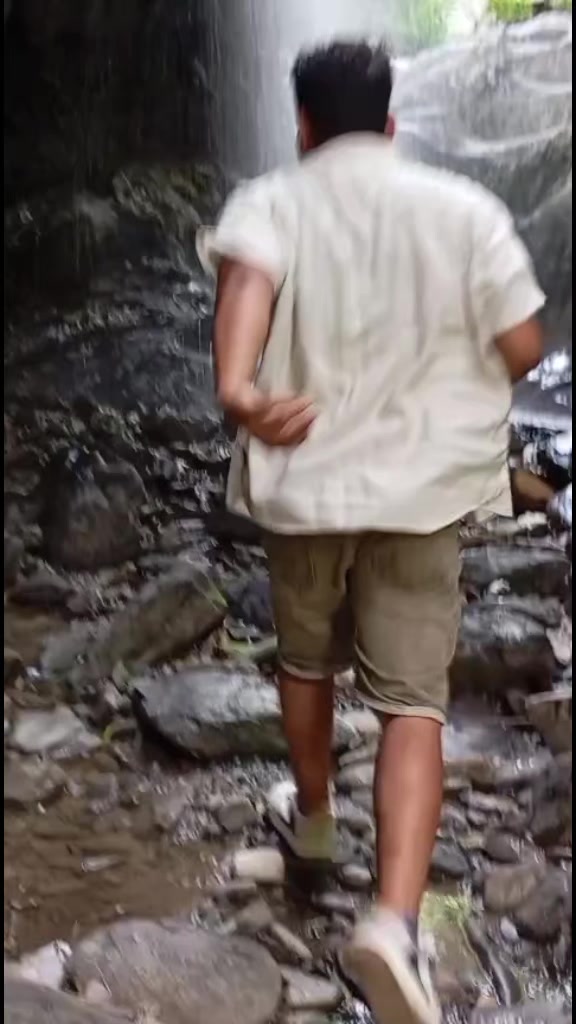 @️