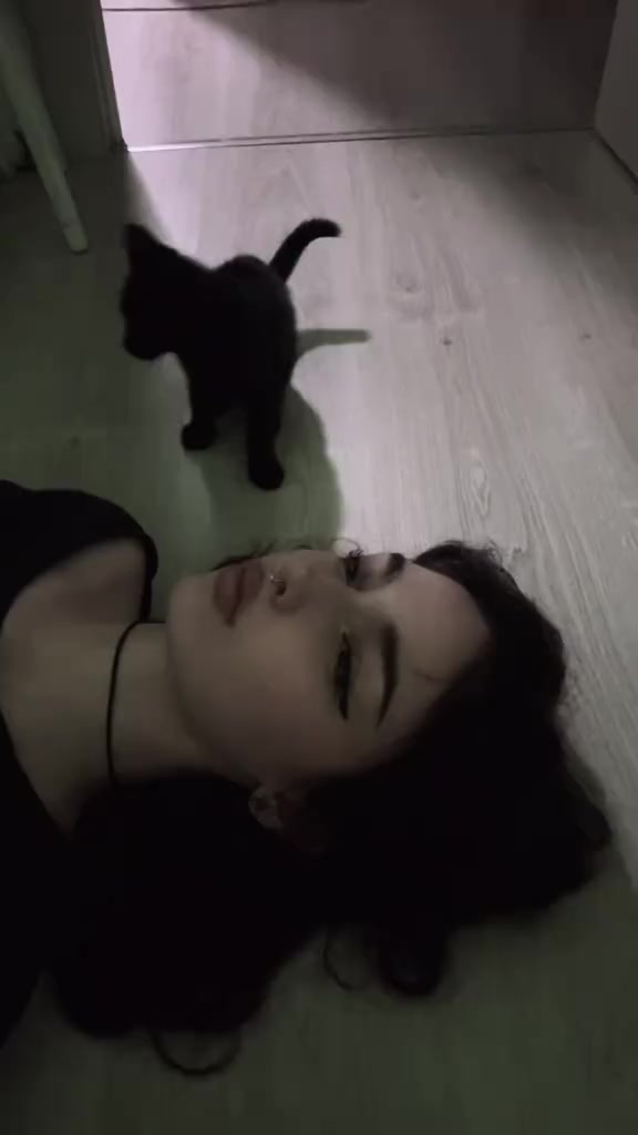 @charlotteyama0