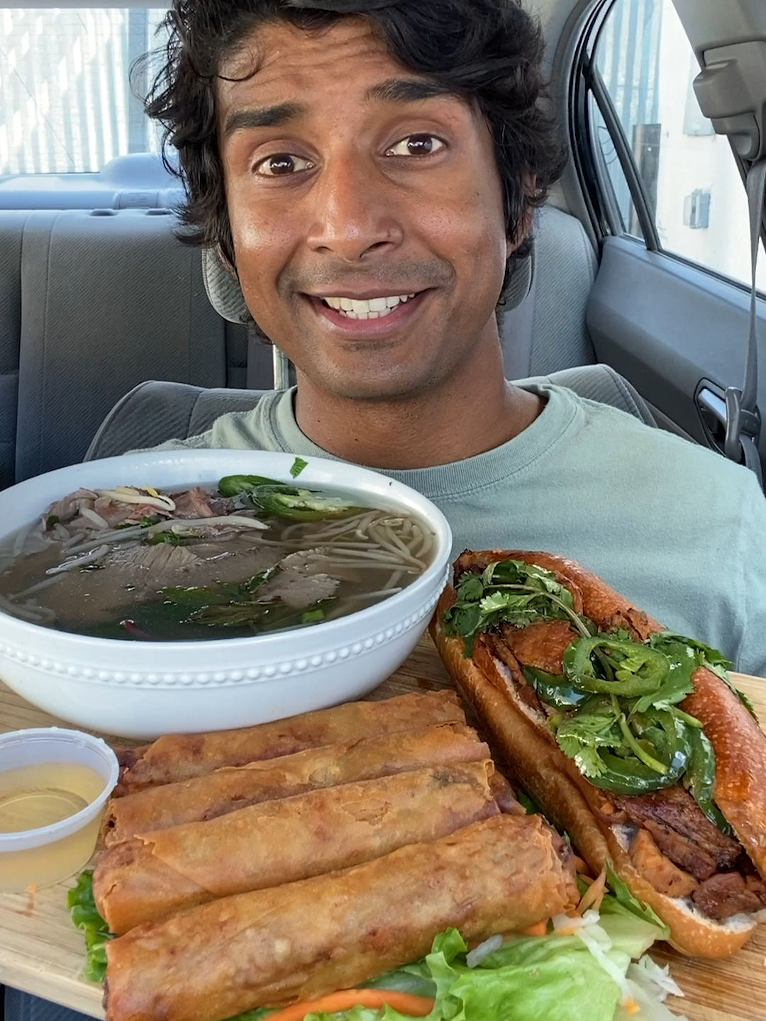@Brandon R Food Reviews