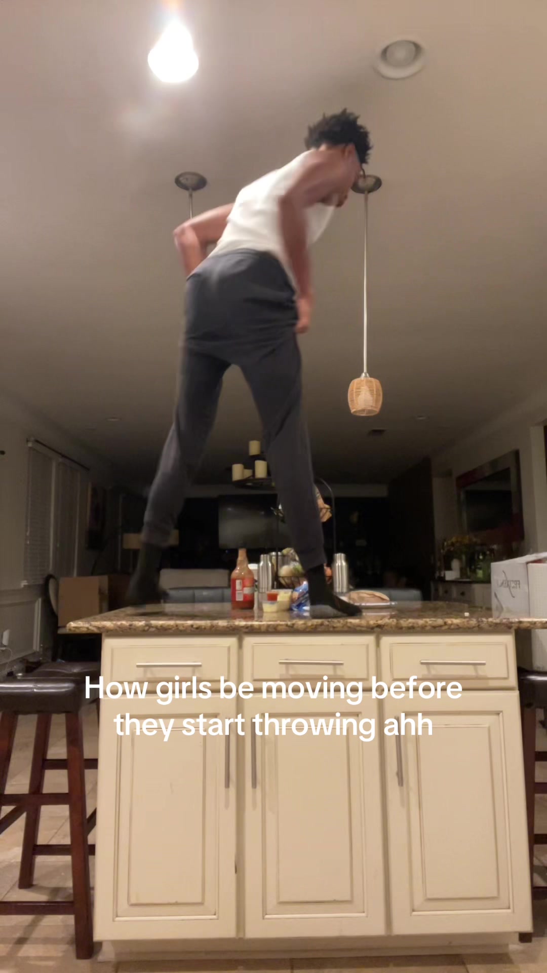 @Kj._.