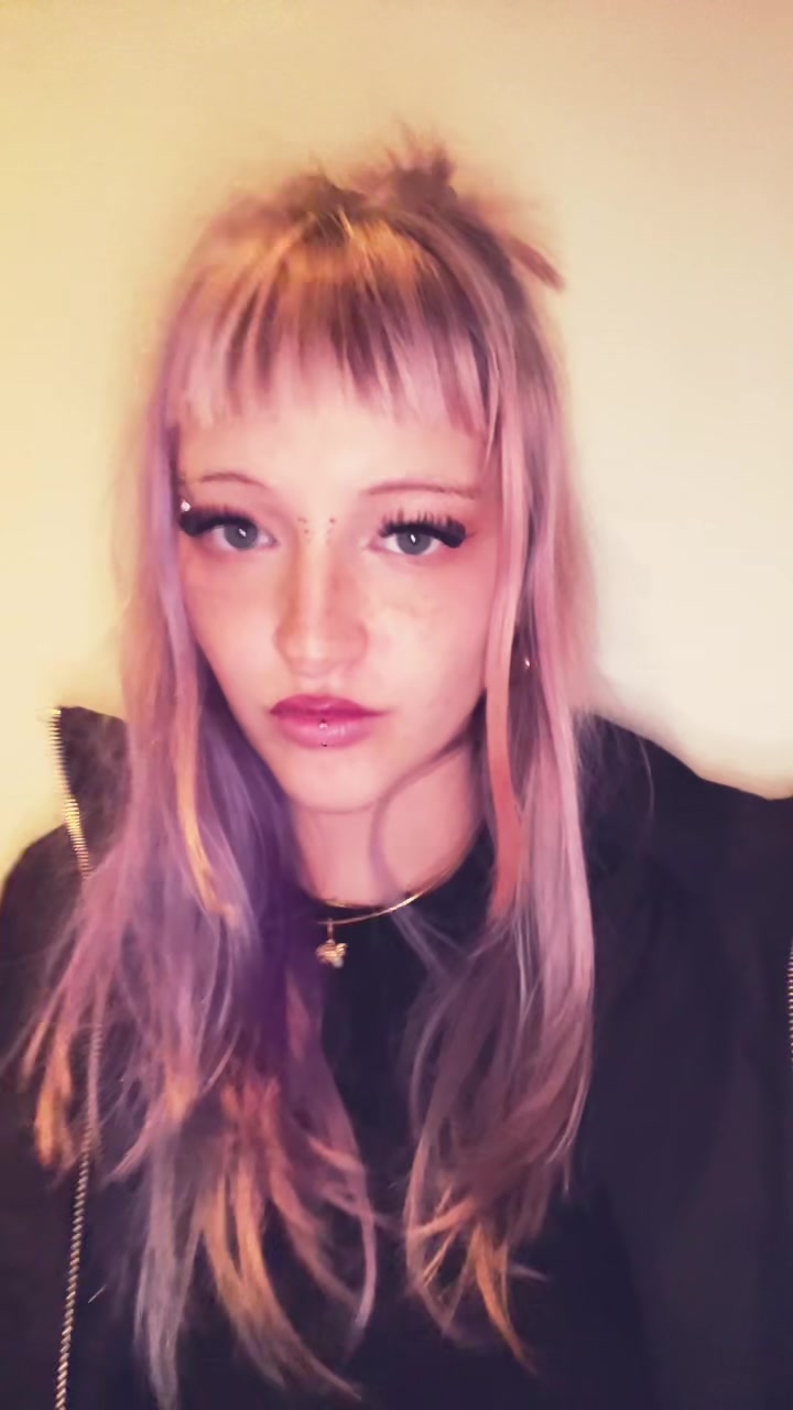 @f3rniegrowlz