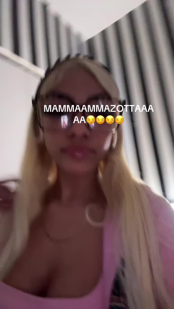 @thelibradiva4