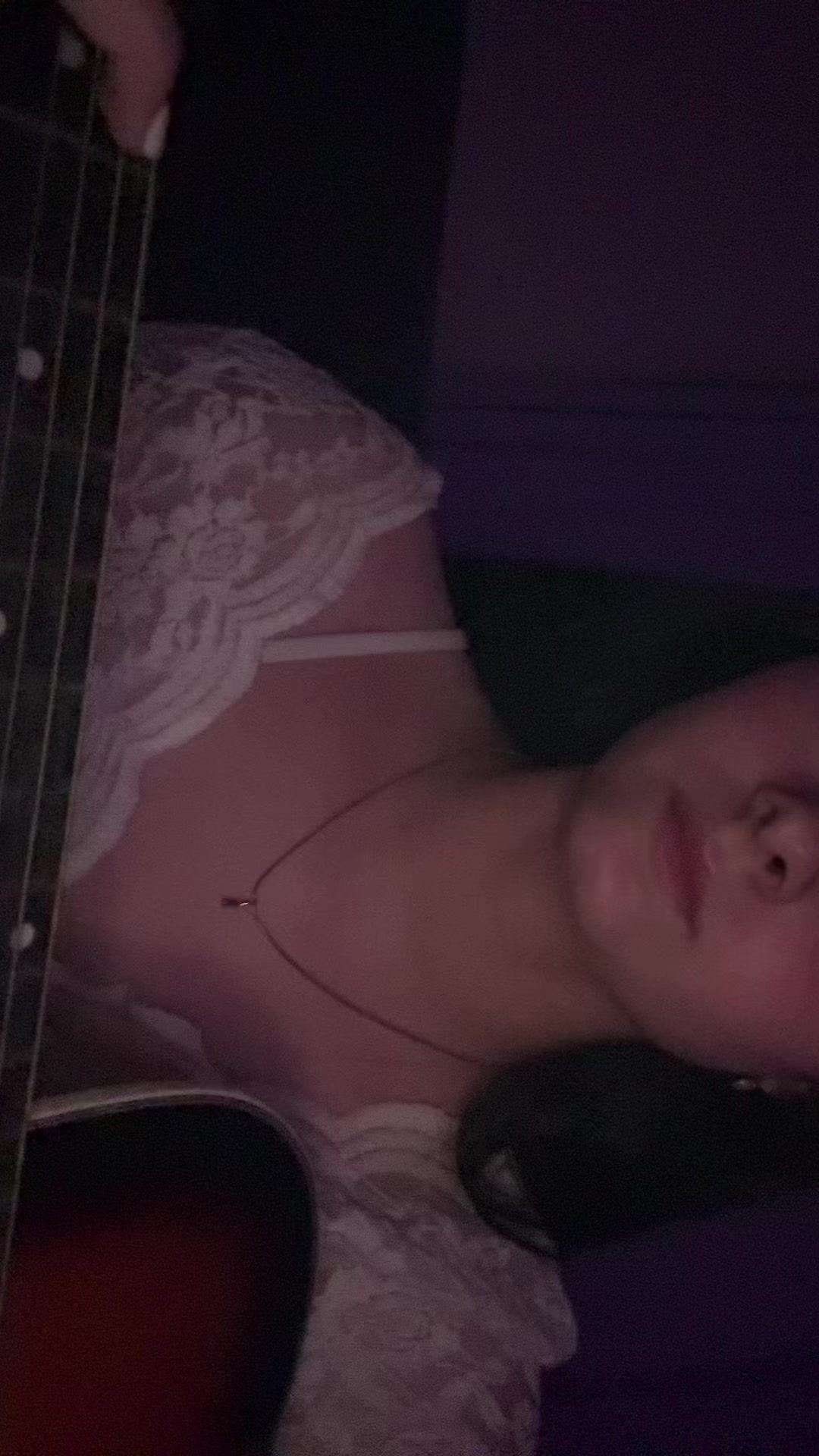 @Ana
