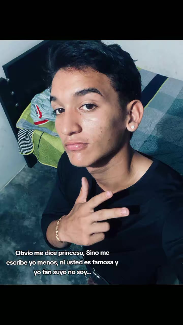 @Alex🦇