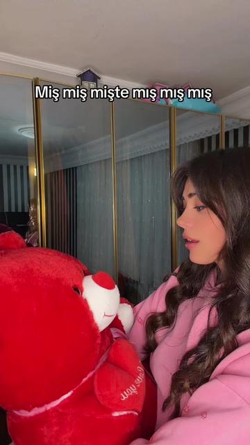 @Nazlıcan poskurlu