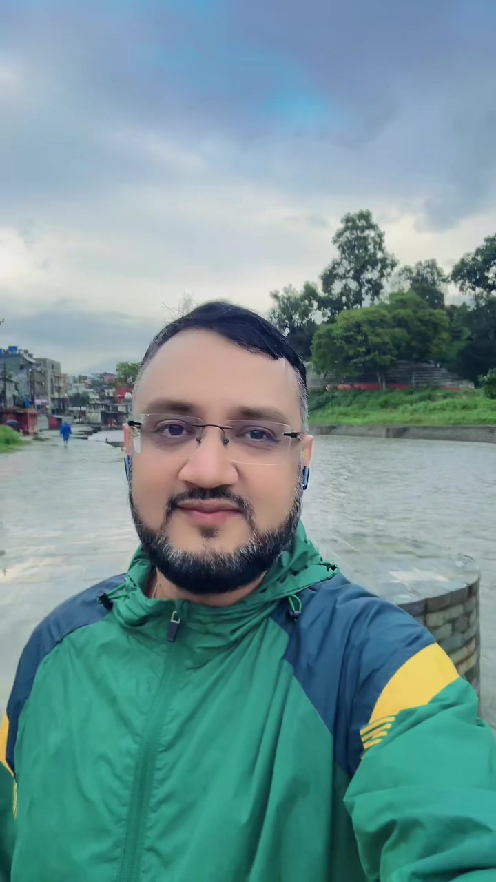 @लव कुईकेल 🔱