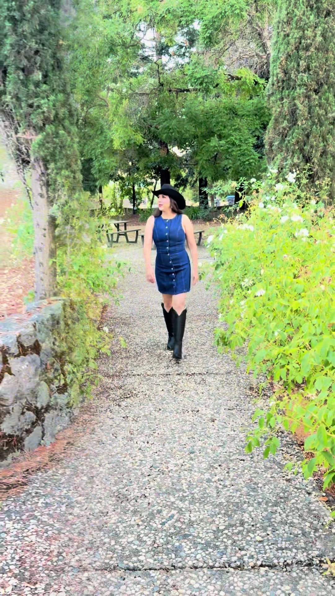 @adyvega23