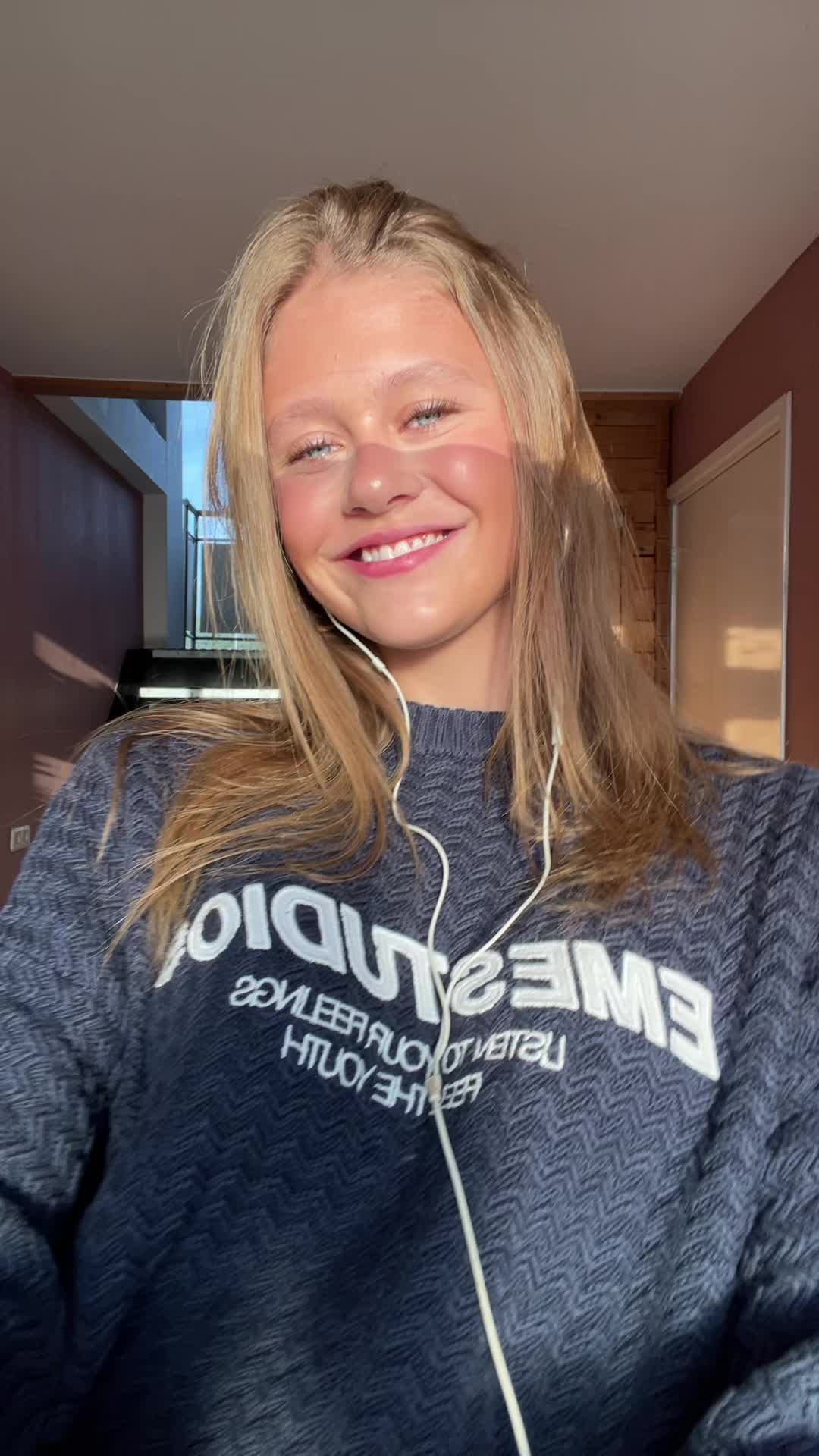 @𝙹𝚊𝚢𝚍𝚊 𝚛𝚎𝚢𝚗𝚊𝚛𝚝